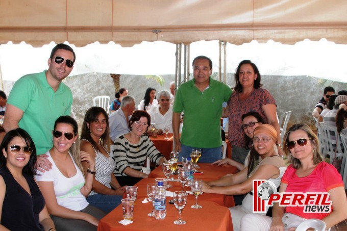Almoço de confraternização na casa do Dirceu Deguti