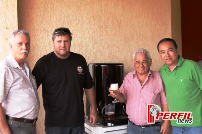 Almoço de confraternização na casa do Dirceu Deguti