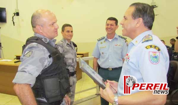 Policiais militares de Três Lagoas são homenageados pelo comando geral da PM