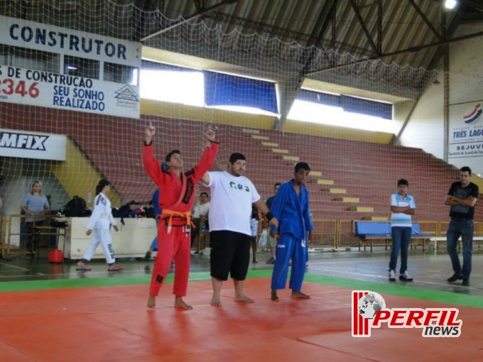 Equipe Syon Jiu Jitsu vence torneio regional de Jiu Jitsu