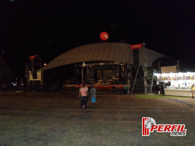 Israel e Rodolffo abrem o Fim Fest Em Epitácio Israel e Rodolffo abrem o Fim Fest Em Epitácio