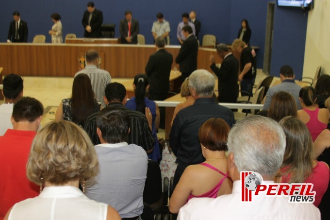 Vereador Tonhão presta homenagens na Câmara Municipal