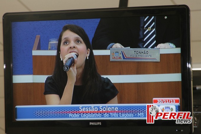 Vereador Tonhão presta homenagens na Câmara Municipal