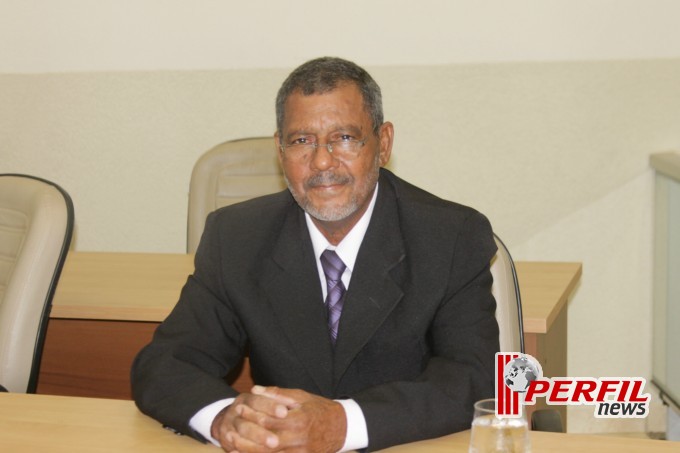 Vereador Tonhão presta homenagens na Câmara Municipal