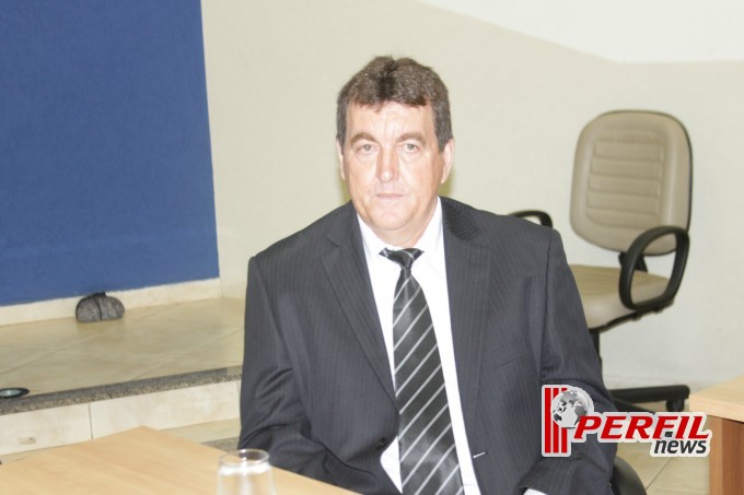 Vereador Tonhão presta homenagens na Câmara Municipal