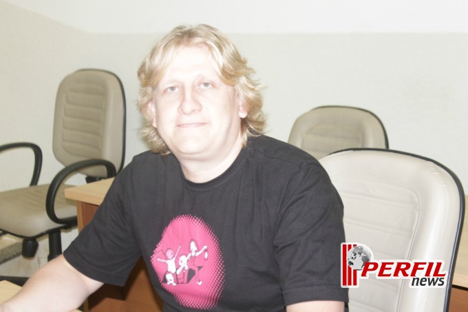 Vereador Tonhão presta homenagens na Câmara Municipal