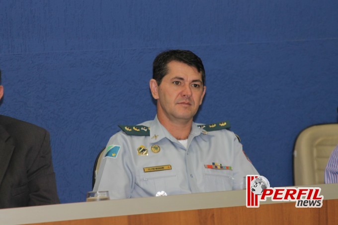 Vereador Tonhão presta homenagens na Câmara Municipal