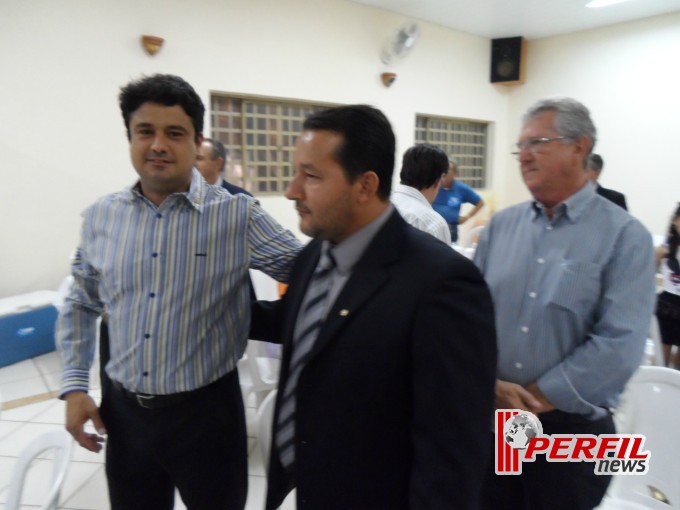 Rotary Clube Três Lagoas homenageia comunicadores