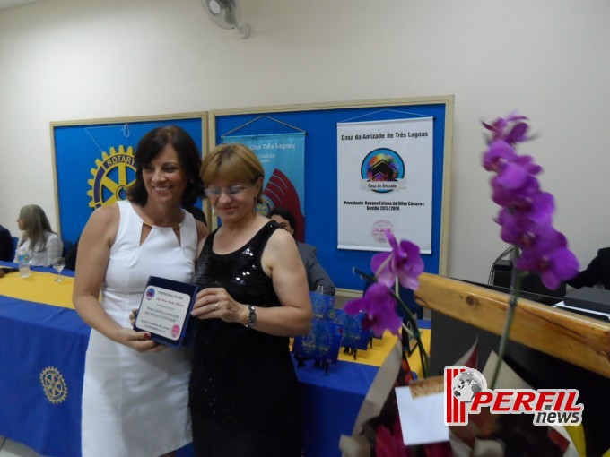 Rotary Clube Três Lagoas homenageia comunicadores