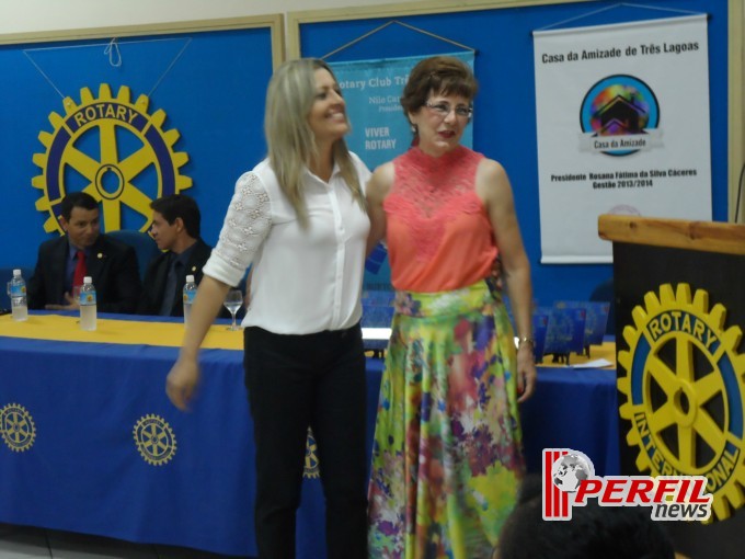 Rotary Clube Três Lagoas homenageia comunicadores