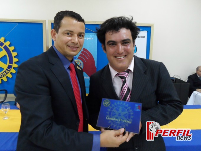 Rotary Clube Três Lagoas homenageia comunicadores