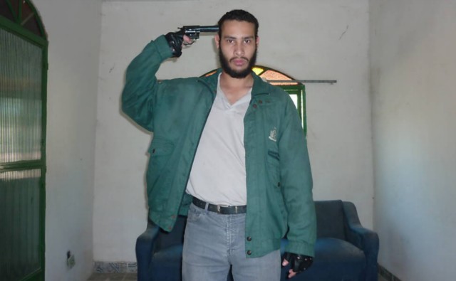 Atirador de Realengo guardava fotos com armas em seu computador