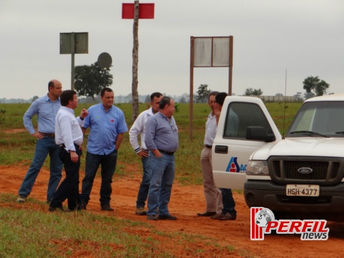 Governo Estado fecha o ano com MS 040 em obras Governo Estado fecha o ano com MS 040 em obras
