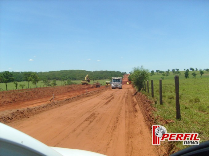 Governo Estado fecha o ano com MS 040 em obras Governo Estado fecha o ano com MS 040 em obras