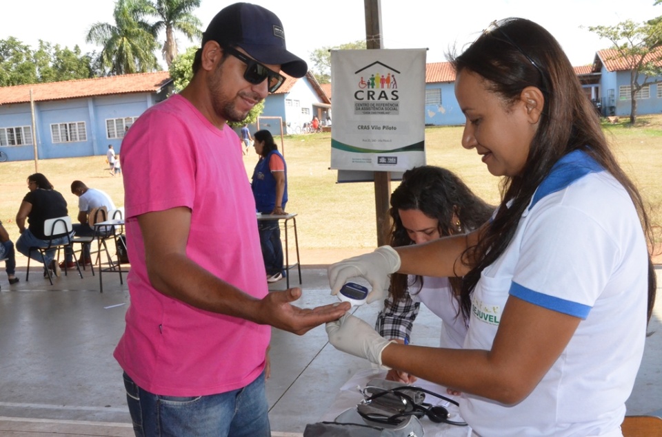 “Mais Lazer” na Vila Piloto teve atividades esportivas e homenagem às mães