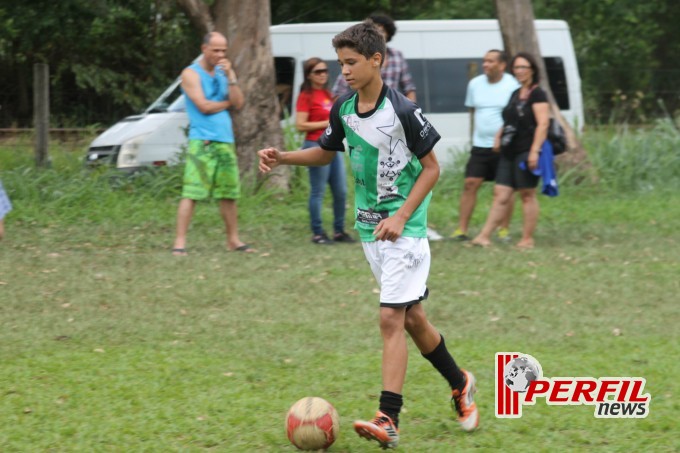 Três-lagoense de 13 anos embarca para o Flamengo/RJ