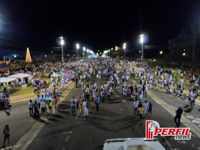 Presidente Epitácio atrai mais de 30 mil pessoas no réveillon