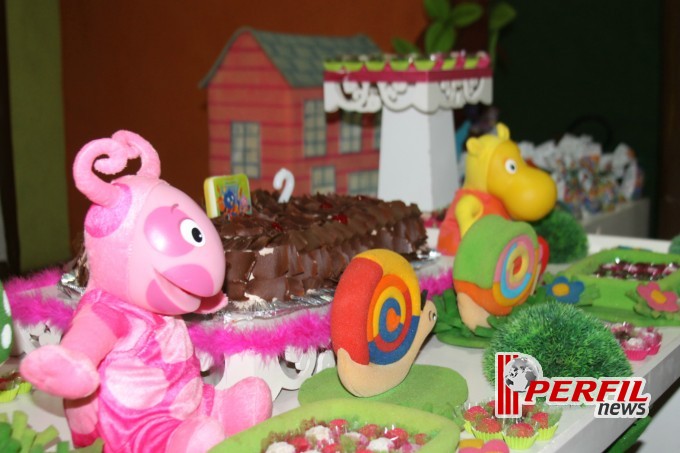 Festa de dois aninhos da Emily Festa de dois aninhos da Emily