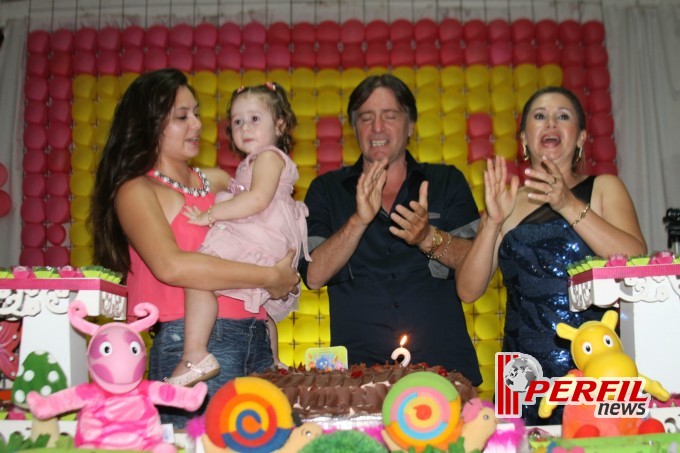 Festa de dois aninhos da Emily Festa de dois aninhos da Emily