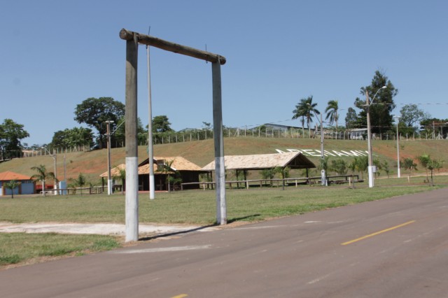 Arena Mix já recebe reformas para a abertura do Brasileiro de Motocross