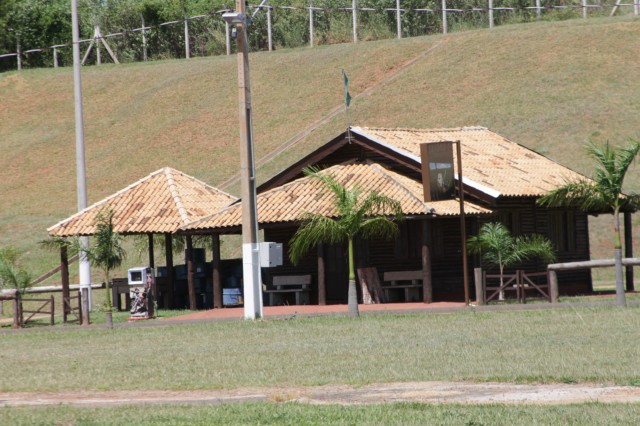 Arena Mix já recebe reformas para a abertura do Brasileiro de Motocross