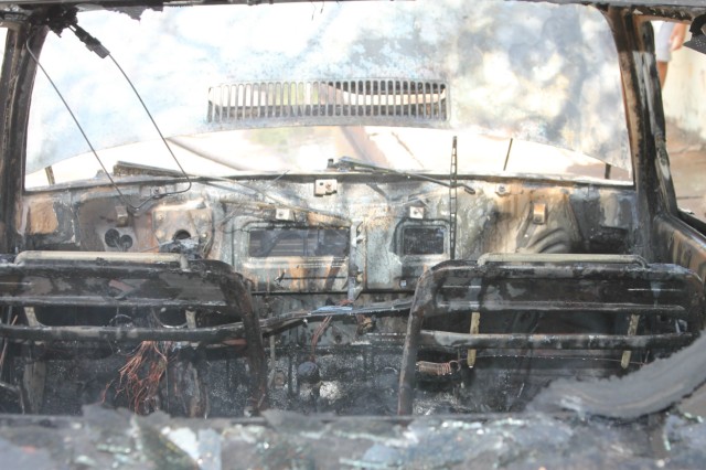 Verona 92 é destruído por fogo em viela de Três Lagoas