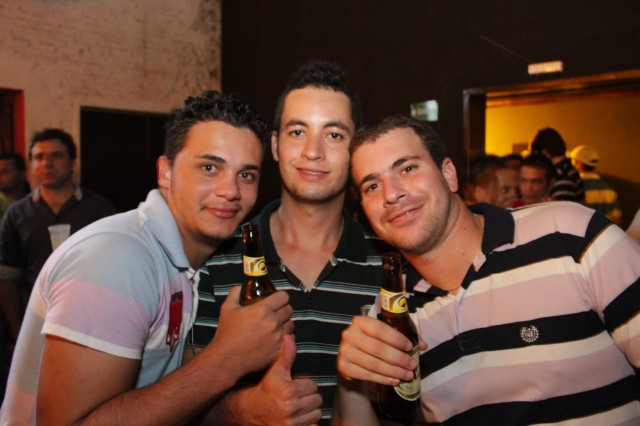 Viracopos Botequim Tato & Nando.