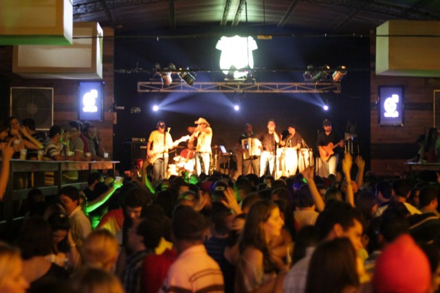 Viracopos Botequim Tato & Nando.