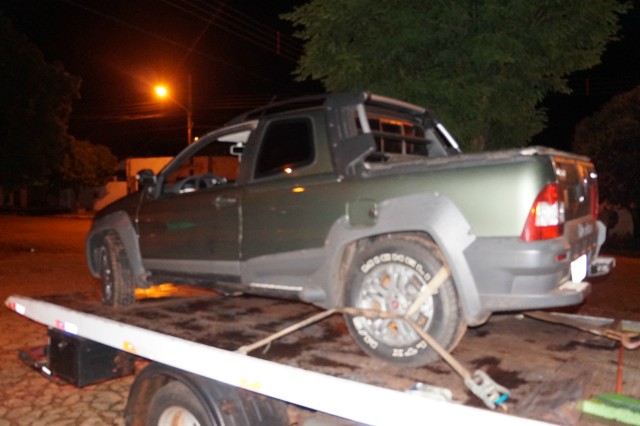 PMA apreende 277 kg de maconha, atira em veículo e traficante é preso
