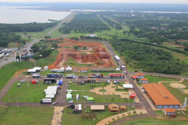 Imagens aéreas feitas nesta manhã sobre a pista do Arena Mix