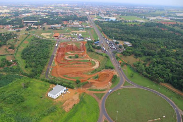 Imagens aéreas feitas nesta manhã sobre a pista do Arena Mix