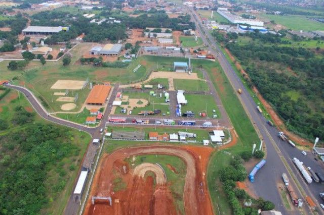 Imagens aéreas feitas nesta manhã sobre a pista do Arena Mix