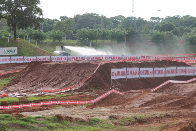 Pista do Arena Mix está pronta e deve ser palco de shows dos pilotos