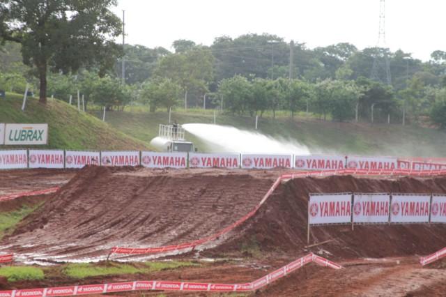 Pista do Arena Mix está pronta e deve ser palco de shows dos pilotos