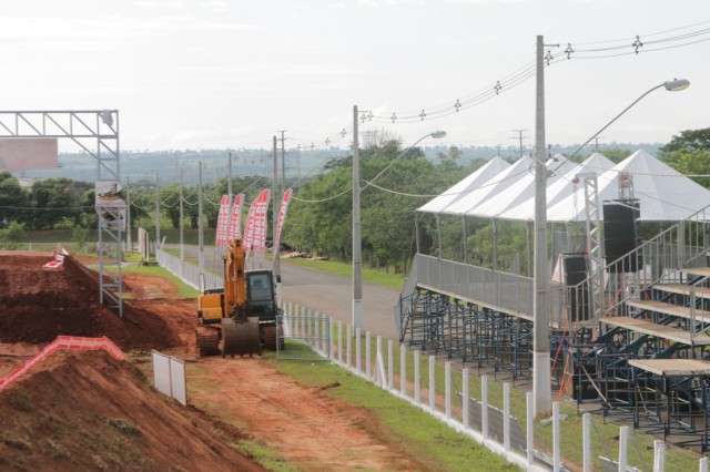 Pista do Arena Mix está pronta e deve ser palco de shows dos pilotos