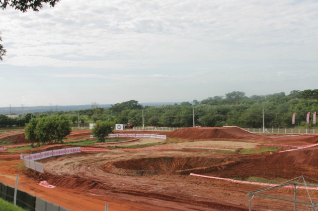 Pista do Arena Mix está pronta e deve ser palco de shows dos pilotos