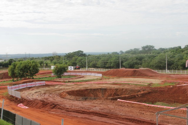 Pista do Arena Mix está pronta e deve ser palco de shows dos pilotos