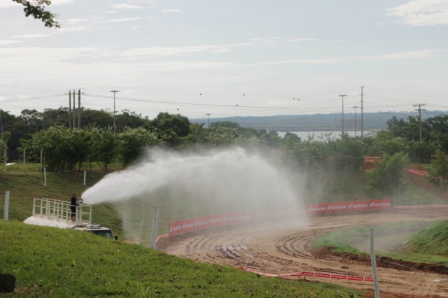 Pista do Arena Mix está pronta e deve ser palco de shows dos pilotos