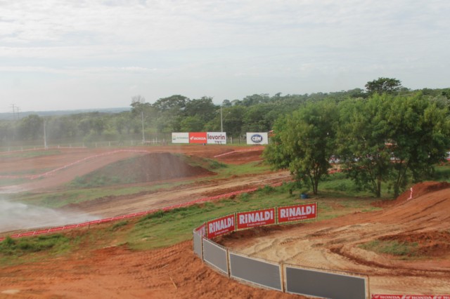 Pista do Arena Mix está pronta e deve ser palco de shows dos pilotos