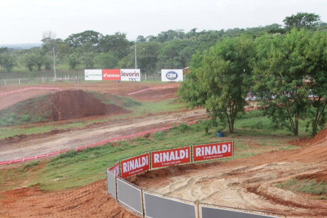 Pista do Arena Mix está pronta e deve ser palco de shows dos pilotos