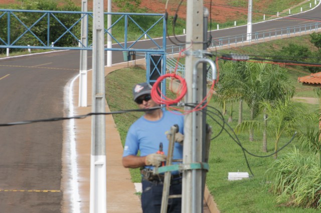 Abertura do campeonato conta com mais de 2.500 trabalhadores no Arena Mix