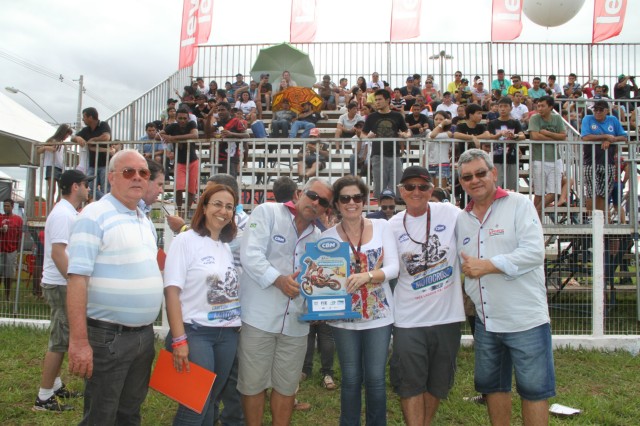 Autoridades são homenageadas na abertura oficial da etapa de Três Lagoas