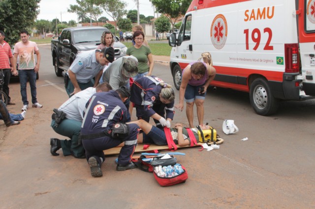 Motociclista atropela garota que tentava atravessar avenida em Três Lagoas