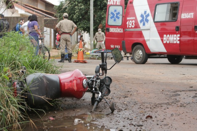 Motociclista atropela garota que tentava atravessar avenida em Três Lagoas