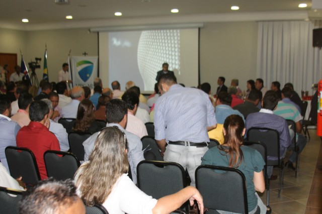 Três Lagoas sedia evento que reúne vereadores de todo o Estado