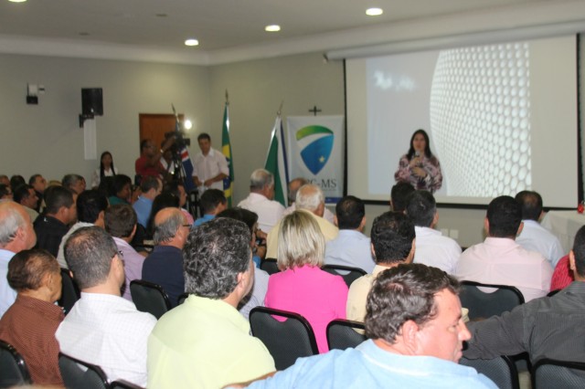 Três Lagoas sedia evento que reúne vereadores de todo o Estado