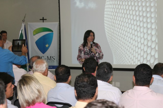 Três Lagoas sedia evento que reúne vereadores de todo o Estado