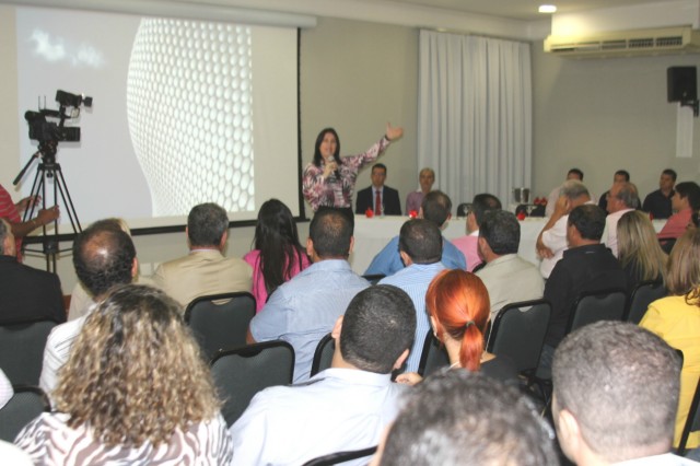 Três Lagoas sedia evento que reúne vereadores de todo o Estado
