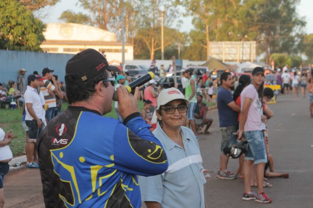 Mais de 3 mil pessoas prestigiaram o motocross em Brasilândia