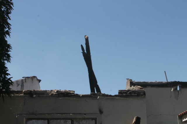 Incêndio em escola causa preocupação em pais de alunos